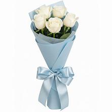 Букет 5 Белых роз Проуд в Лебяжьем Алтайского края
