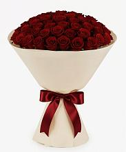 Букет 101 Бордовая роза Блэк Бакарра в Лебяжьем Алтайского края