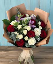 Букет цветов из:  Розы и Альстромерии в Лебяжьем Алтайского края