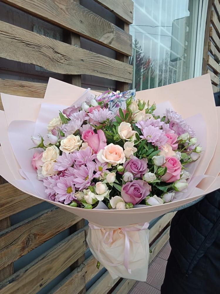 Букет цветов из: Розы и Хризантемы в Лебяжьем Алтайского края