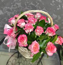 Цветочная композиция из Розы в корзине #REPLACE_PRED# Лебяжьем Алтайского края