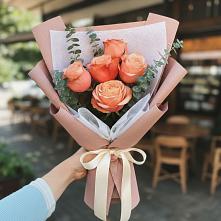 Букет цветов из:  Розы в Лебяжьем Алтайского края