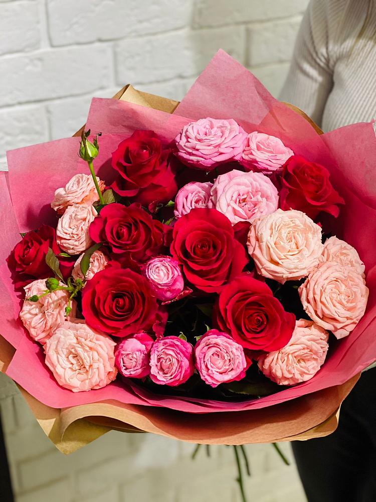 Букет цветов из: Розы в Лебяжьем Алтайского края