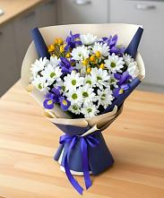 Букет цветов из:  Розы, Ирисы и Хризантемы #REPLACE_PRED# Лебяжьем Алтайского края