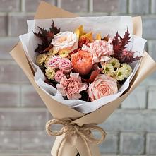 Букет цветов из:  Гвоздики, Хризантемы и Розы в Лебяжьем Алтайского края