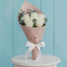 Букет цветов из:  Розы в Лебяжьем Алтайского края