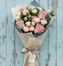 Букет цветов из:  Розы в Лебяжьем Алтайского края