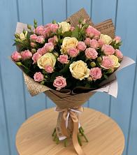 Букет цветов из:  Розы в Лебяжьем Алтайского края