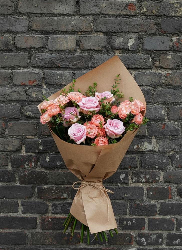 Букет цветов из: Розы в Лебяжьем Алтайского края