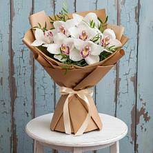 Букет цветов из:  Орхидеи и Розы в Лебяжьем Алтайского края
