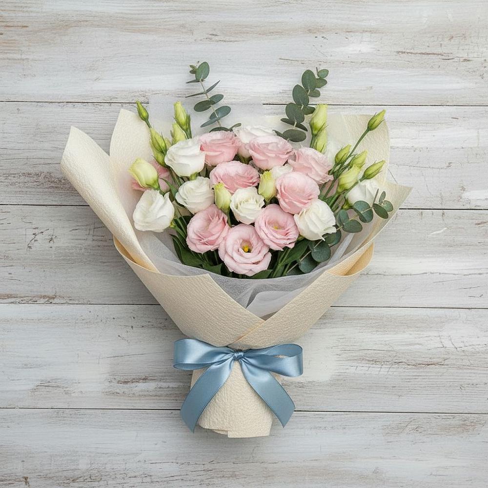 Букет цветов из: Лизиантусы в Лебяжьем Алтайского края